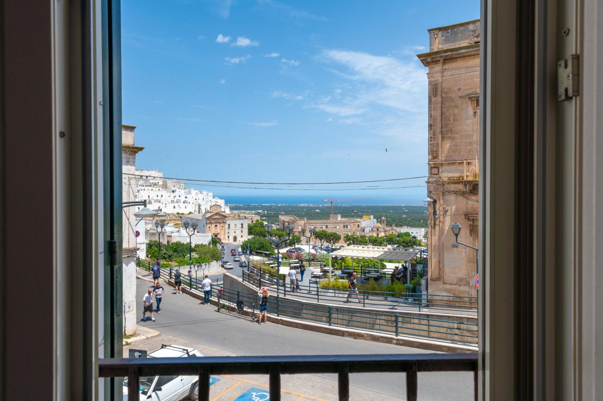 Sant Oronzo Palace Ostuni Exterior photo