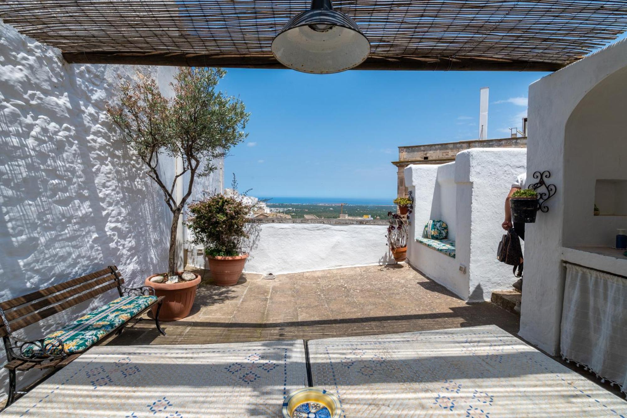 Sant Oronzo Palace Ostuni Room photo